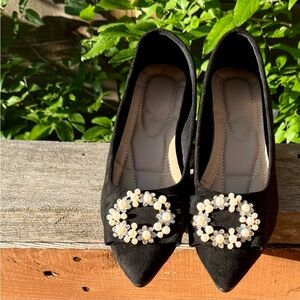 9/Crystal & Pearl Bow Ballet Flats, w/ Black Pointed Toe, PU-Faux Suede Shoes